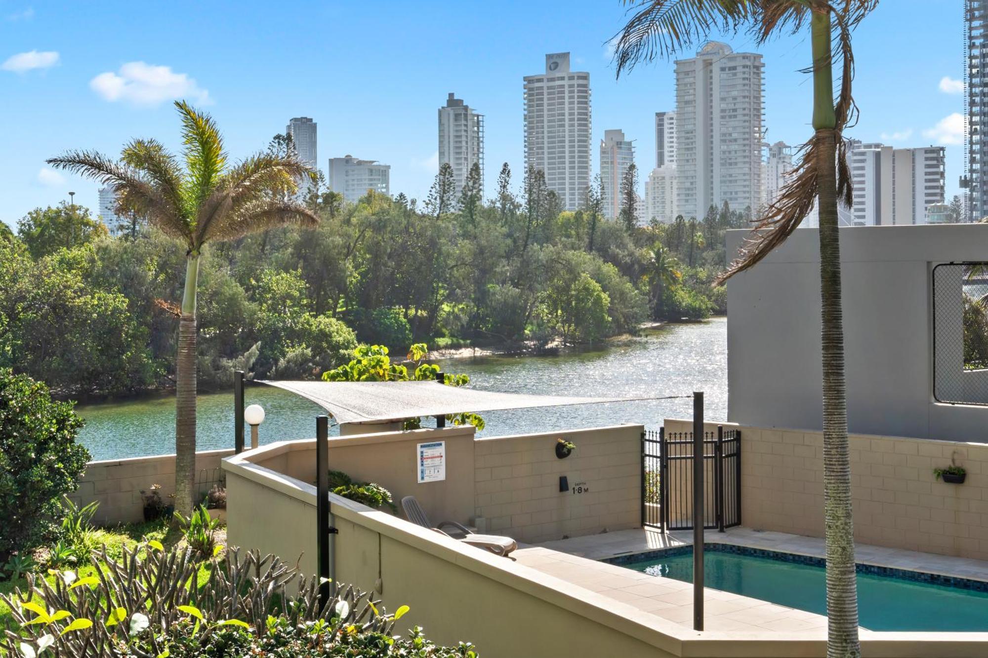 Narrowneck Court Holiday Apartments Gold Coast Exterior foto