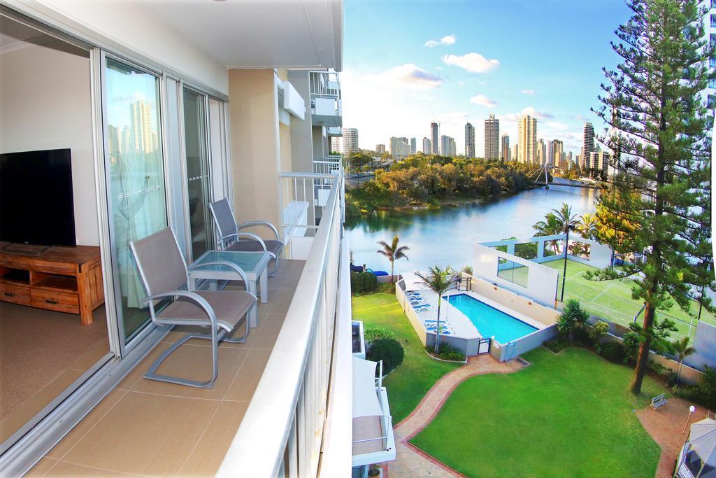Narrowneck Court Holiday Apartments Gold Coast Exterior foto